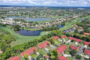 7853 Timberwood Cir #102, SARASOTA