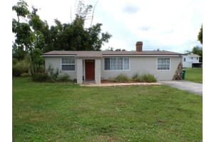 1165 South Ln, ENGLEWOOD