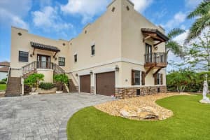 302 COLONIA LANE, NOKOMIS, FL 34275 - MLS#MFRN6140595