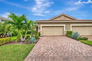 11754 Sistine Ln, VENICE