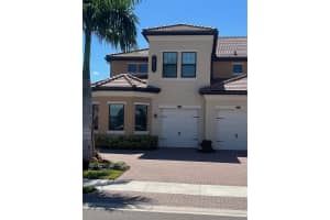 10031 CROOKED CREEK DRIVE, VENICE, FL 34293 - MLS#MFRN6140631