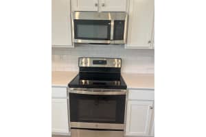 10031 CROOKED CREEK DRIVE, VENICE, FL 34293 - MLS#MFRN6140631
