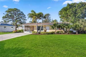 742 GOLF DRIVE, VENICE, FL 34285 - MLS#MFRN6140635