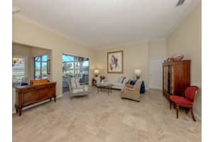 394 AUTUMN CHASE DRIVE, VENICE, FL 34292 - MLS#MFRN6140641