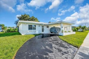 8940 PICKWICK ROAD, NORTH PORT, FL 34287 - MLS#MFRN6140651