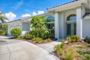 1104 HOOVER STREET, NOKOMIS, FL 34275 - MLS#MFRN6140653