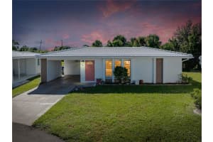 370 Circlewood Dr #e1-4, VENICE