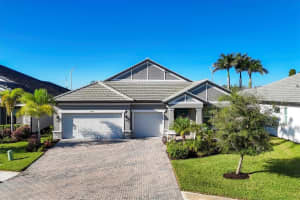 19807 BRIDGETOWN LOOP, VENICE, FL 34293 - MLS#MFRN6140733