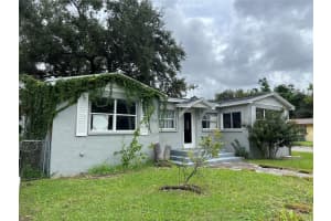 2204 ORANGE AVENUE, SARASOTA, FL 34234 - MLS#MFRN6140739