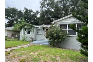2204 ORANGE AVENUE, SARASOTA, FL 34234 - MLS#MFRN6140739