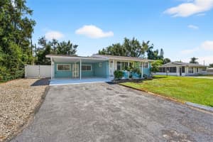 1601 LEMON BAY DRIVE, VENICE, FL 34293 Sold 11/21/25