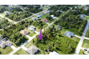 BEAVER TER, NORTH PORT, FL 34286 - MLS#MFRN6140764