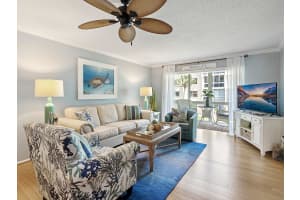 230 SANTA MARIA STREET, VENICE, FL 34285 - MLS#MFRN6140788