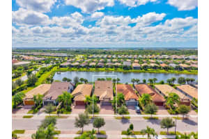 13815 Botteri St, VENICE
