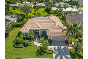 261 VENICE PALMS BOULEVARD, VENICE, FL 34292 - MLS#MFRN6140870