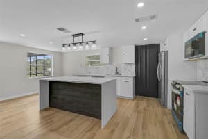 4603 ATLANTIC AVENUE, SARASOTA, FL 34233 - MLS#MFRN6140937