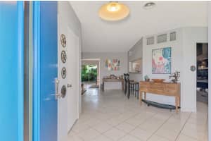 112 FIELD AVENUE EAST, VENICE, FL 34285 - MLS#MFRN6140942