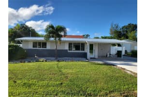 1635 David Pl, ENGLEWOOD