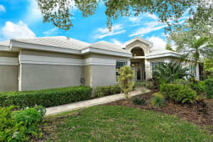 560 FALLBROOK DRIVE, VENICE, FL 34292 - MLS#MFRN6140962