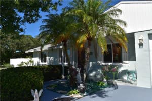 1046 ROYAL ROAD, VENICE, FL 34293 - MLS#MFRN6140981