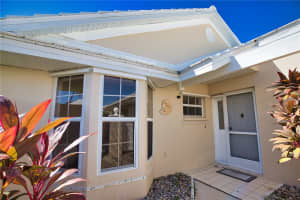 698 HARRINGTON LAKE DRIVE, VENICE, FL 34293 - MLS#MFRN6141001