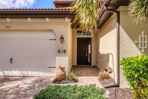 1069 BLUFFWOOD DRIVE, NOKOMIS, FL 34275 - MLS#MFRN6141020