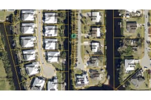 BARNES PKWY, NOKOMIS, FL 34275 - MLS#MFRN6141031