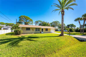 3565 Sterling Rd, VENICE 3565 Sterling Rd, VENICE