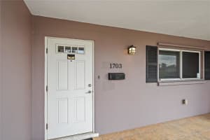 1703 BAL HARBOUR DRIVE, VENICE, FL 34293 - MLS#MFRN6141054