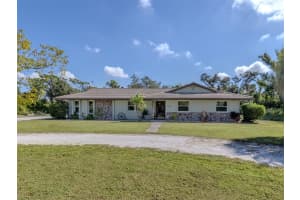 1110 GLADSTONE BOULEVARD, ENGLEWOOD, FL 34223 - MLS#MFRN6141072