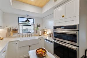 3641 LONGMEADOW #33, SARASOTA, FL 34235 - MLS#MFRN6141096