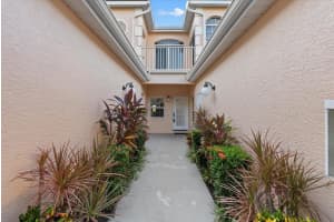 903 GONDOLA PARK DRIVE, VENICE, FL 34292 Sold 12/02/25