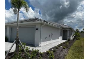 8225 SHORE LAKE DRIVE, ENGLEWOOD, FL 34224 - MLS#MFRN6141133