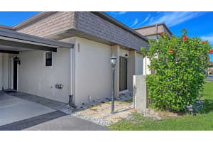1716 LAKESIDE DRIVE, VENICE, FL 34293 - MLS#MFRN6141146