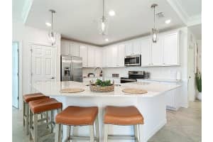 10059 CROOKED CREEK DRIVE, VENICE, FL 34293 - MLS#MFRN6141151