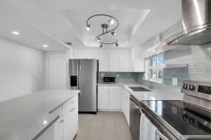 501 PARKDALE MEWS, VENICE, FL 34285 - MLS#MFRN6141192