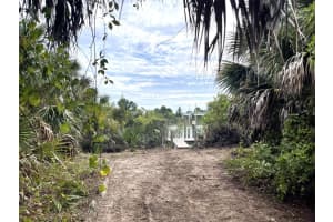 13281 LONGVILLE AVENUE, PORT CHARLOTTE, FL 33981 - MLS#MFRN6141294