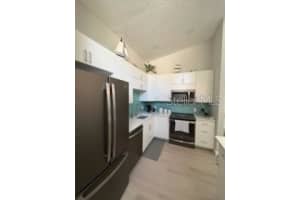 680 WHITE PINE TREE ROAD, VENICE, FL 34285 - MLS#MFRN6141300