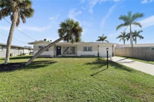 444 DRIFTWOOD ROAD, VENICE, FL 34293 - MLS#MFRN6141309