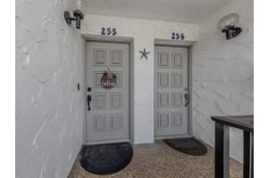 1555 TARPON CENTER DRIVE, VENICE, FL 34285 - MLS#MFRN6141317