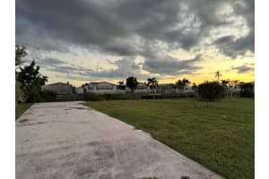 623 FAIRMOUNT DRIVE, NORTH PORT, FL 34287 - MLS#MFRN6141334