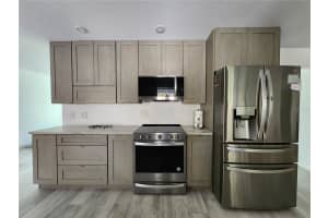 900 CRESTWOOD ROAD, ENGLEWOOD, FL 34223 - MLS#MFRN6141341