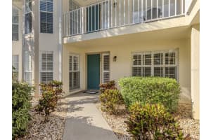 206 SILVER LAKE DRIVE, VENICE, FL 34292 Sold 11/28/25