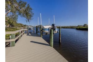 737 SHAKETT CREEK DRIVE, NOKOMIS, FL 34275 - MLS#MFRN6141442