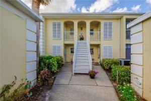 400 Cerromar Cir #101, VENICE