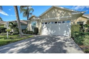 538 CATALINA ISLES CIRCLE, VENICE, FL 34292 - MLS#MFRN6141583