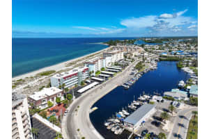 950 TARPON CENTER DRIVE, VENICE, FL 34285 - MLS#MFRN6141657