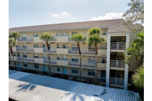 929 WEXFORD BOULEVARD, VENICE, FL 34293 - MLS#MFRN6141674