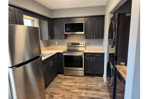 2218 SEABOARD AVENUE, VENICE, FL 34293 - MLS#MFRN6141701