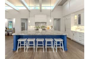 1202 SHARSWOOD LANE, SARASOTA, FL 34242 - MLS#MFRN6141724